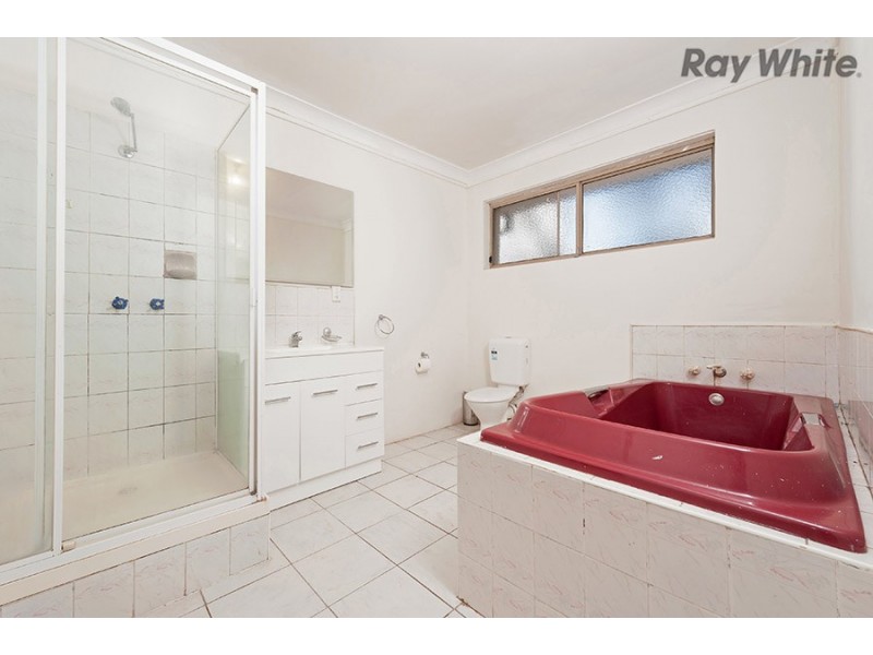 2/57 Moffat St, St Albans VIC 3021