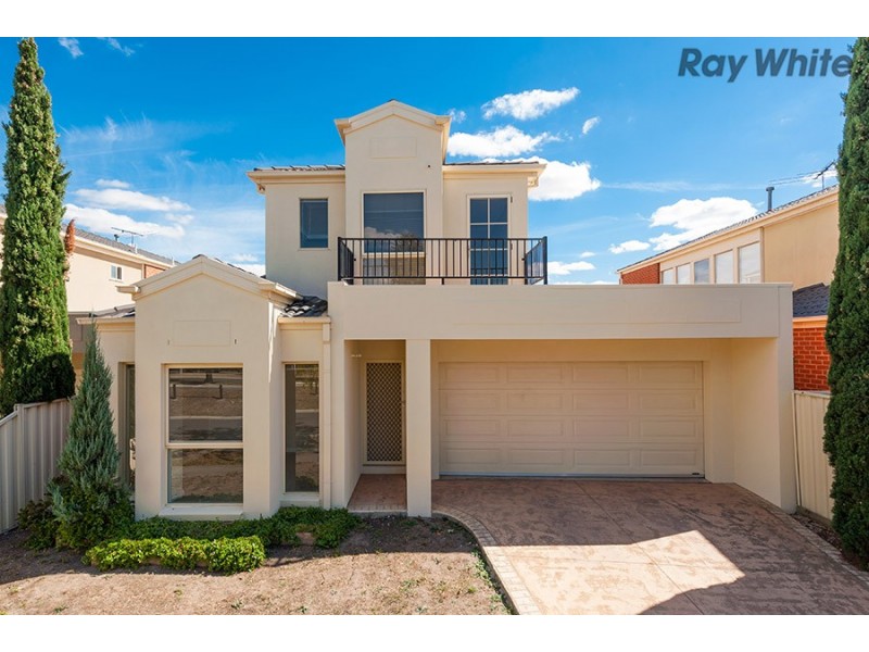 28 Malabar Street, Roxburgh Park VIC 3064