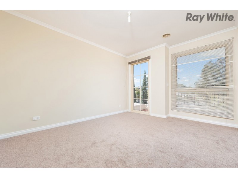 28 Malabar Street, Roxburgh Park VIC 3064
