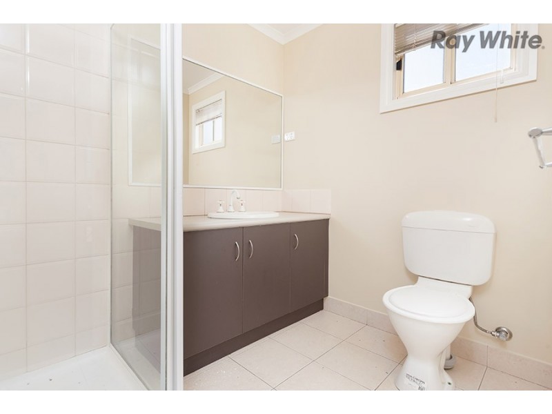 28 Malabar Street, Roxburgh Park VIC 3064
