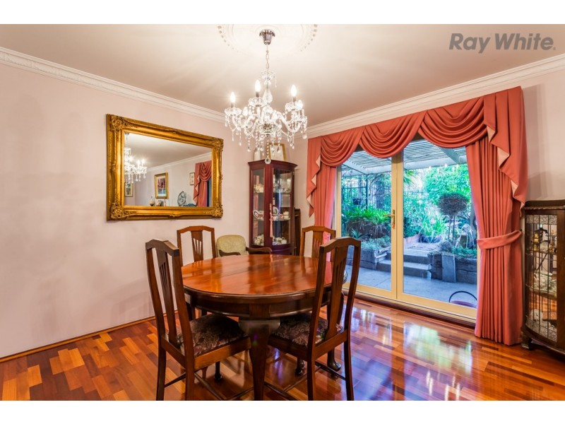 17 Queens Parade, Hillside VIC 3037