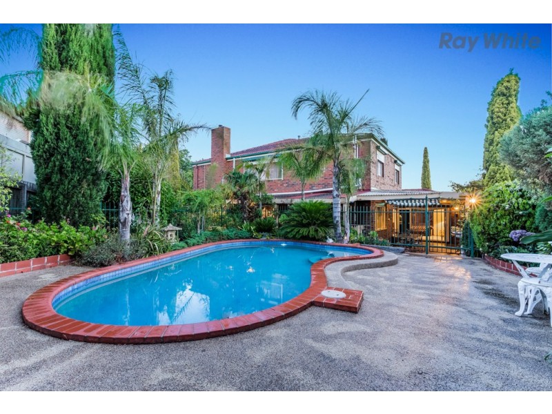 17 Queens Parade, Hillside VIC 3037