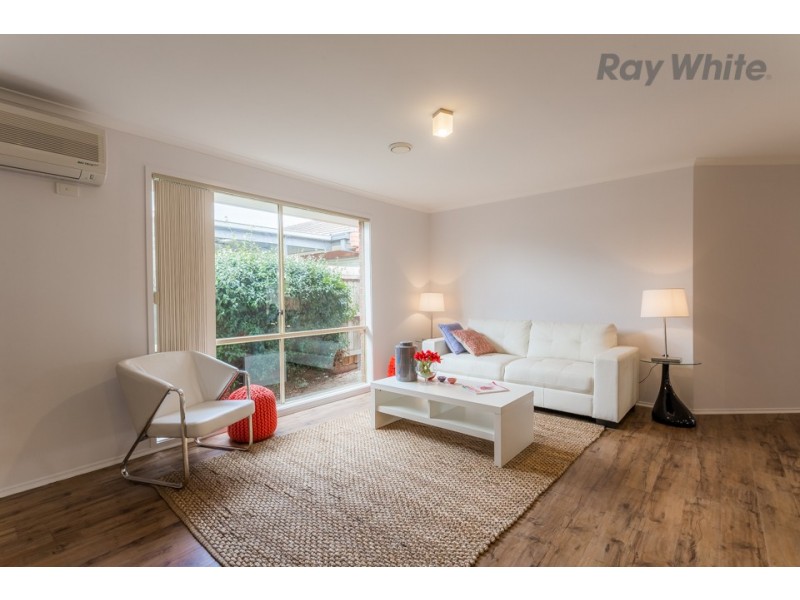 60 Verona Drive, Taylors Lakes VIC 3038