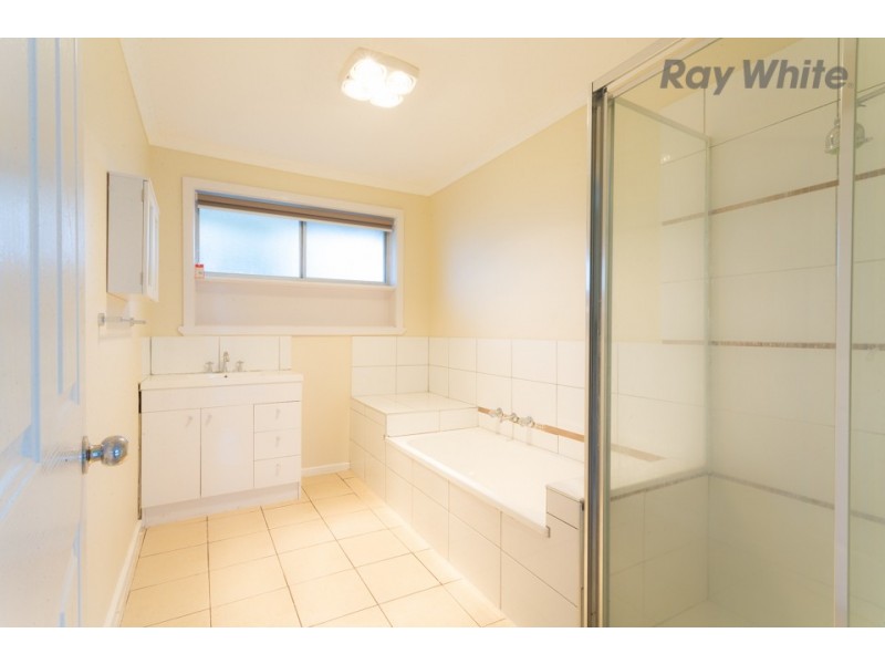 3/51 Moffat Street, St Albans VIC 3021