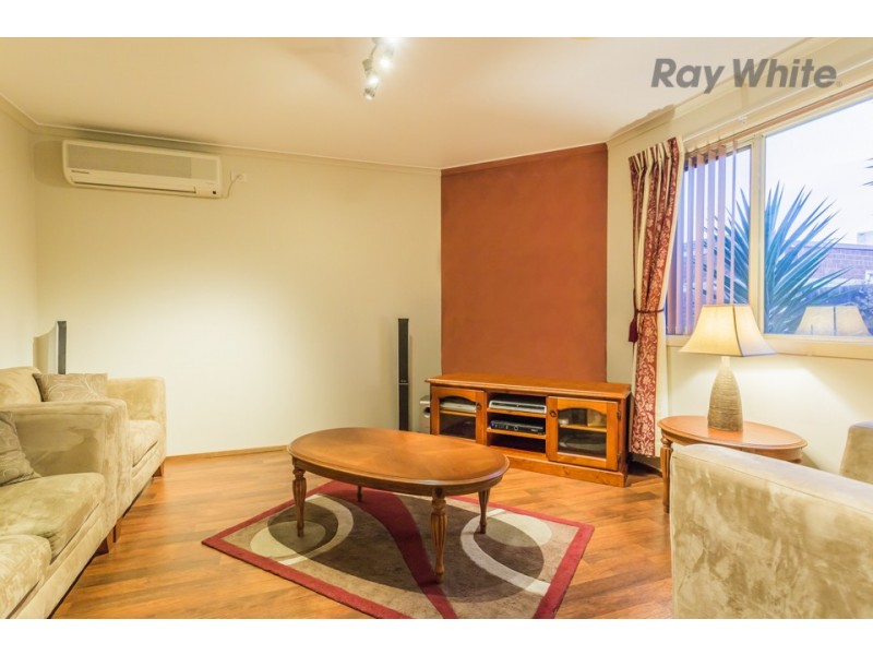 2/137 McNamara ave, Airport West VIC 3042
