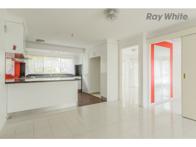 14 Burton Close, Keilor Downs VIC 3038