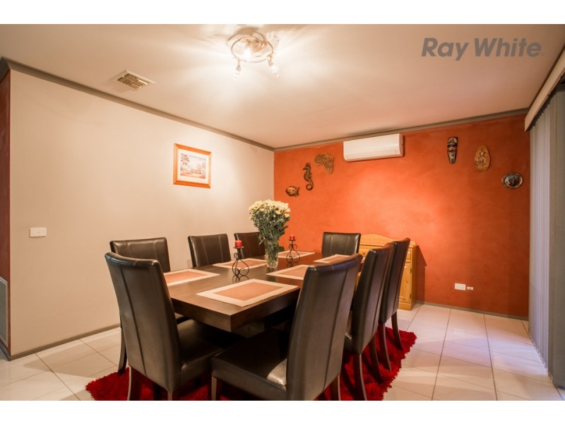 96 Delbridge Drive, Sydenham VIC 3037