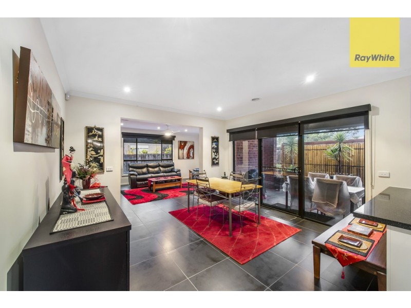 25 Hobart Way, Taylors Hill VIC 3037