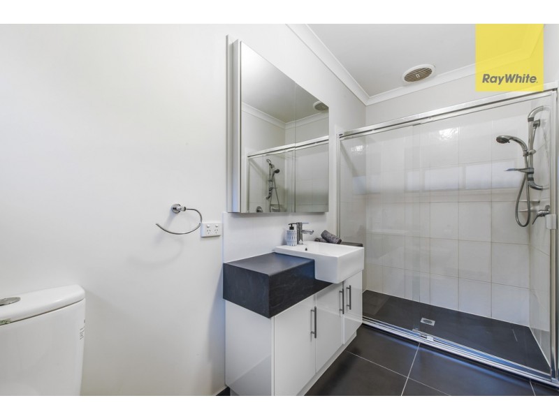 25 Hobart Way, Taylors Hill VIC 3037