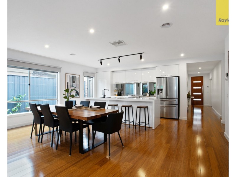 5 Tasman court, Taylors Hill VIC 3037