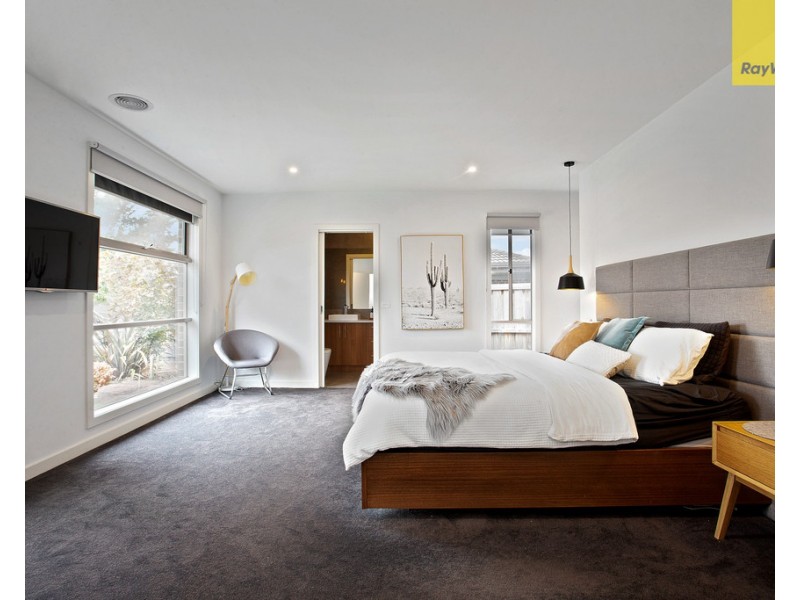 5 Tasman court, Taylors Hill VIC 3037