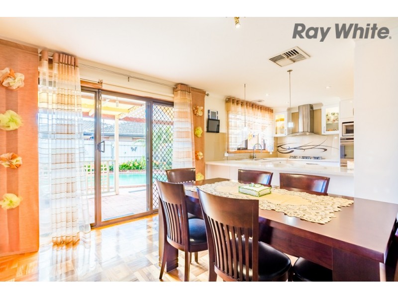 17 Fiat Court, Keilor Downs VIC 3038