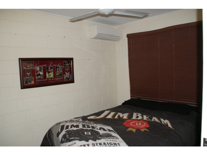 U1, 10 Loudon Street, Mount Pleasant QLD 4740