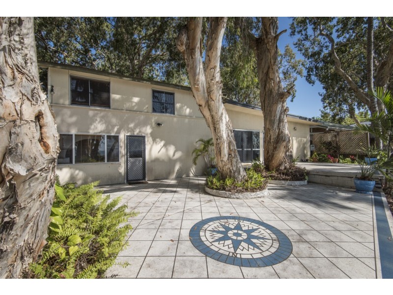 50 Ocean Avenue, Slade Point QLD 4740