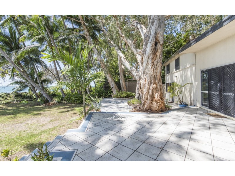 50 Ocean Avenue, Slade Point QLD 4740