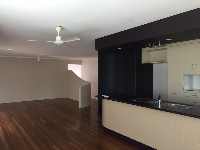 28 Grace Crescent, Slade Point QLD 4740