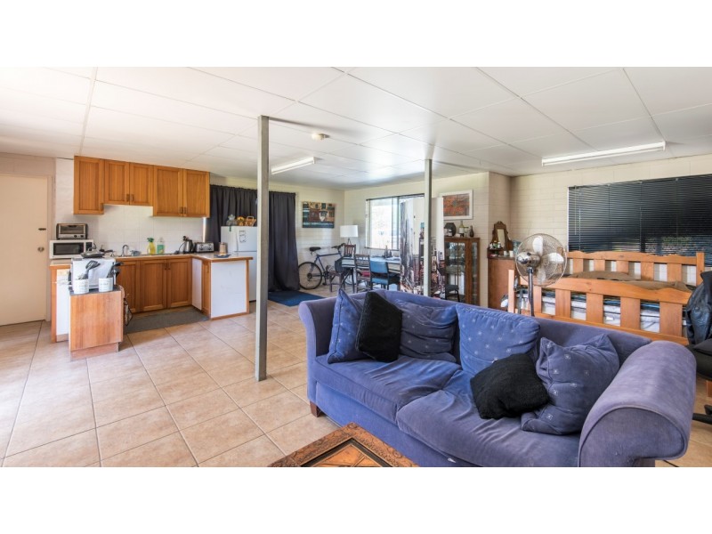 3 Carr Street, North Mackay QLD 4740