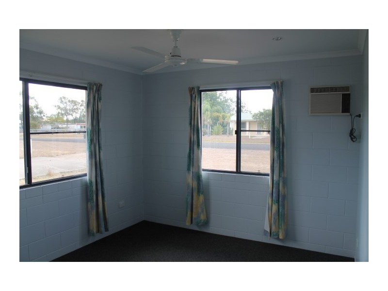 1/46 Kemmis Street, Nebo QLD 4742