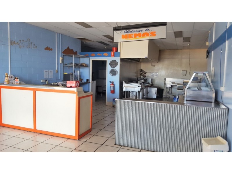 3/3 Rosewood Drive, Rural View QLD 4740