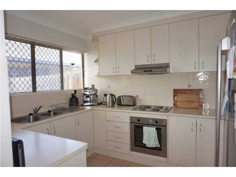 Unit 8/15 Perkins Street, North Mackay QLD 4740