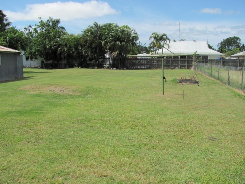 389 Shakespeare Street, West Mackay QLD 4740