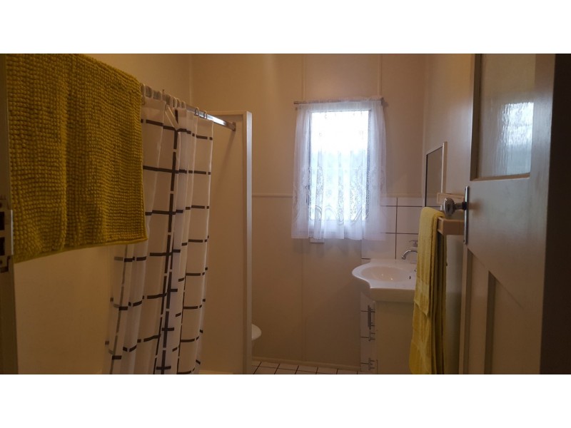 389 Shakespeare Street, West Mackay QLD 4740