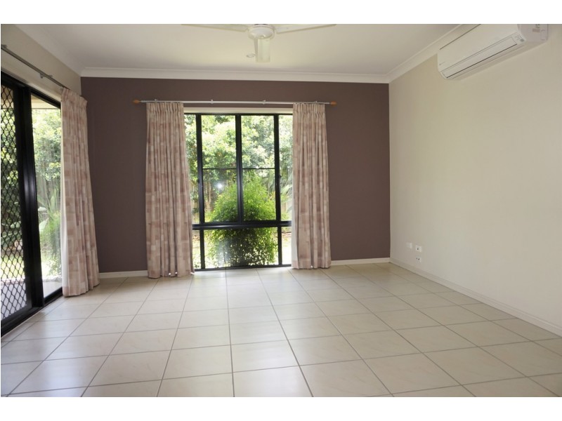 76 Wheeler Drive, Glenella QLD 4740