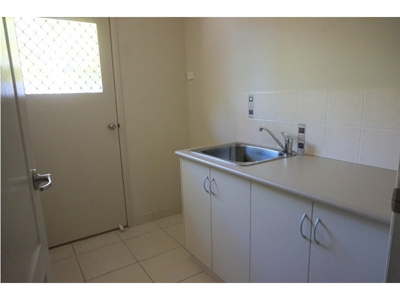 76 Wheeler Drive, Glenella QLD 4740