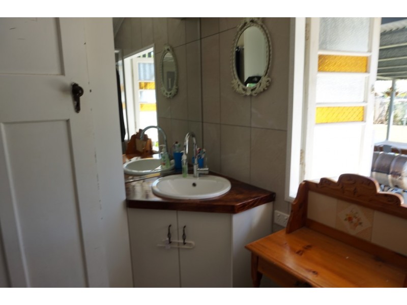 85 Evans Ave, North Mackay QLD 4740