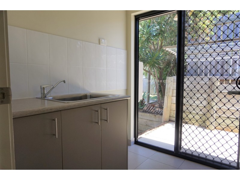 3 Grange Court, Eimeo QLD 4740