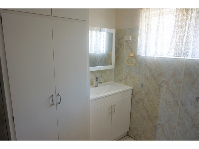 Unit 1/22 Luscombe Street, Walkerston QLD 4751