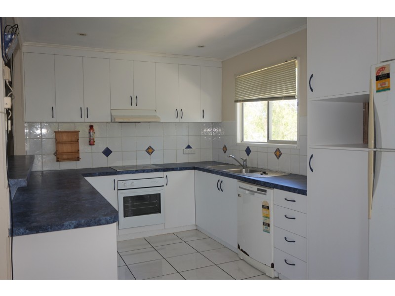 5 Arthur Street, Mount Pleasant QLD 4740