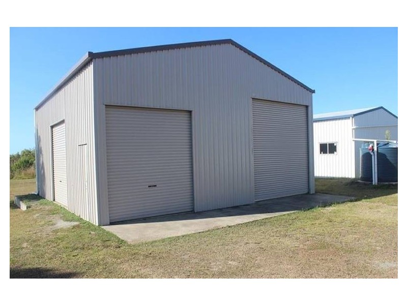 19 Aviland Drive, Seaforth QLD 4741