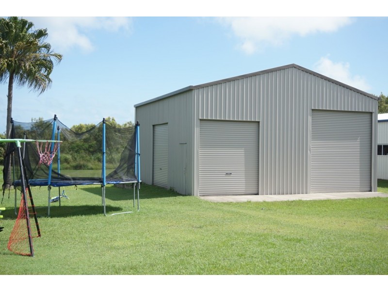 19 Aviland Drive, Seaforth QLD 4741