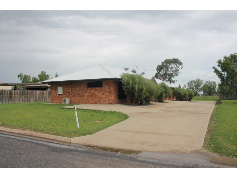 Unit 1/32 Cassia Court, Nebo QLD 4742