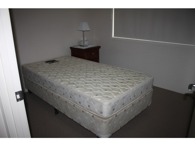 Unit 1/32 Cassia Court, Nebo QLD 4742