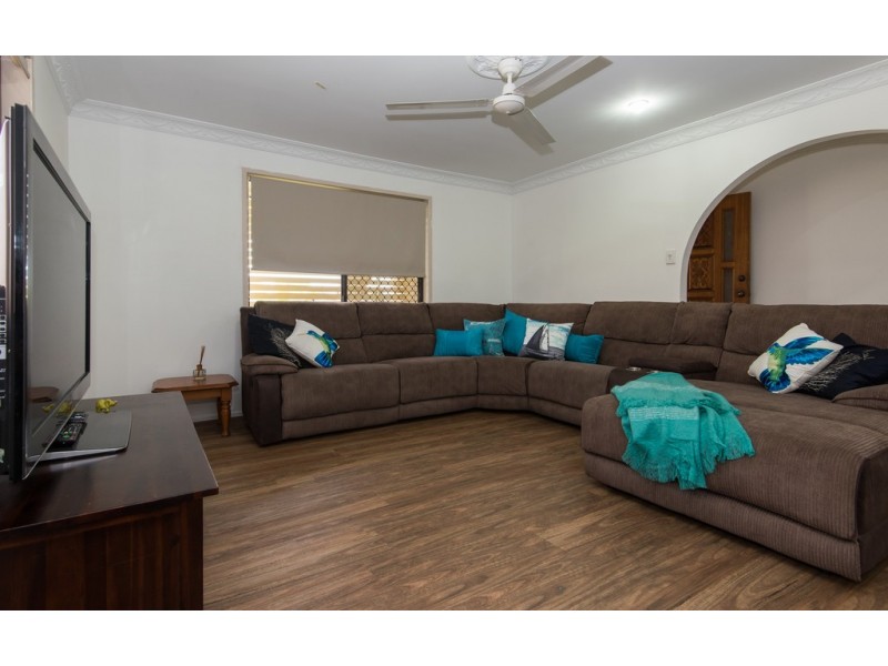 18 Phillip Street, Mount Pleasant QLD 4740