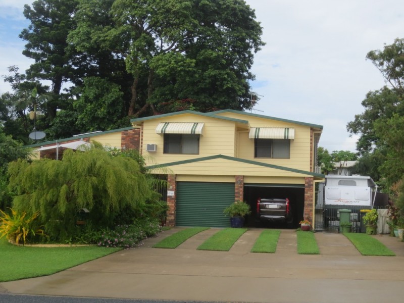 5 Pelican Street, Slade Point QLD 4740