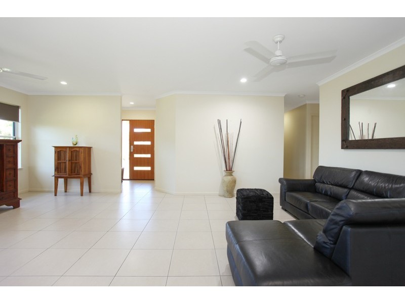 9-11 Merino Court, Walkerston QLD 4751