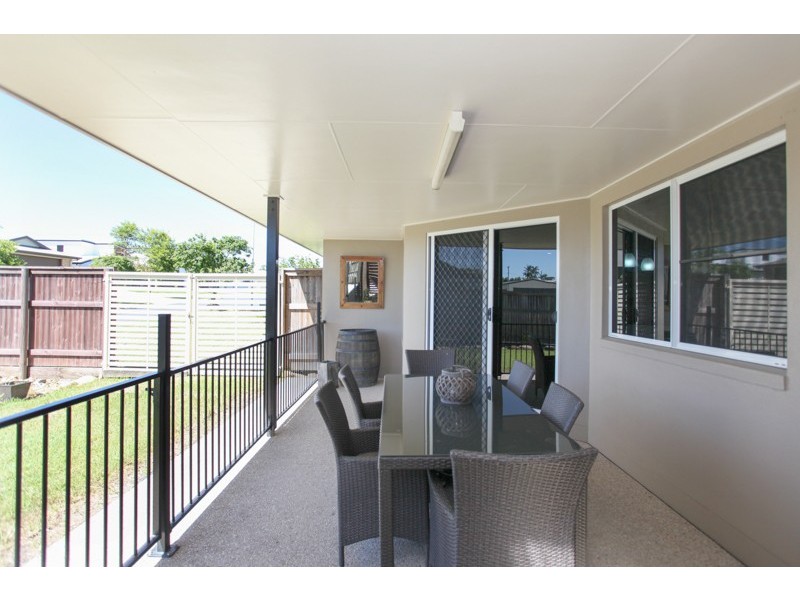 9-11 Merino Court, Walkerston QLD 4751