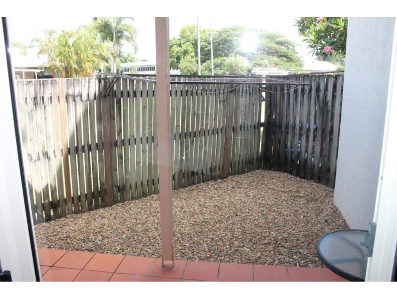 2/63 Shakespeare Street, East Mackay QLD 4740