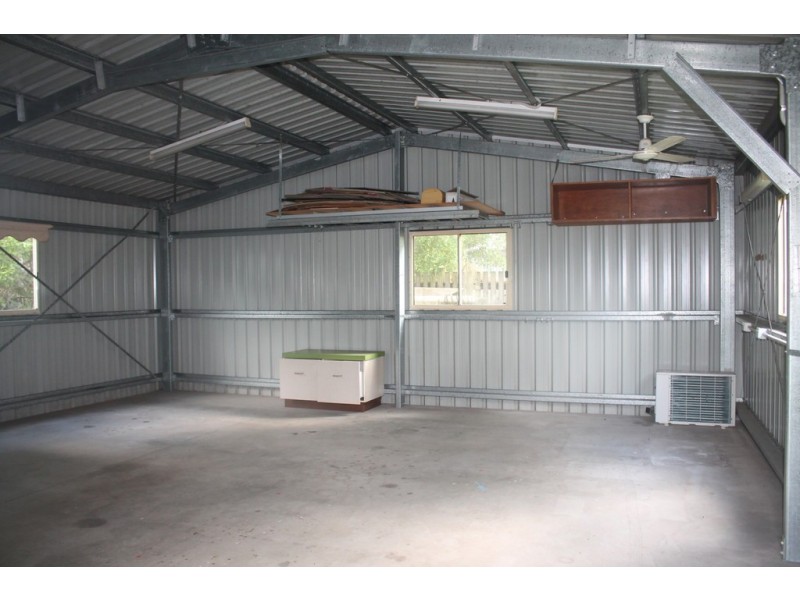 2 Morrison Street, West Mackay QLD 4740