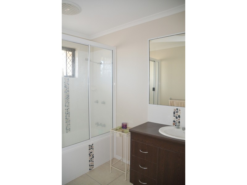 20 Collett Court, Marian QLD 4753