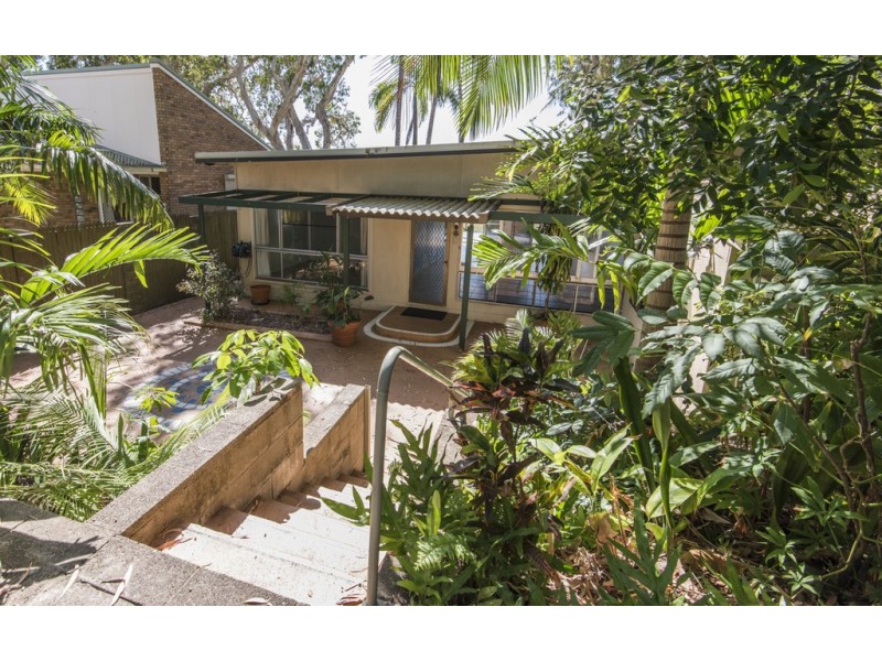 50 Ocean Ave, Slade Point QLD 4740