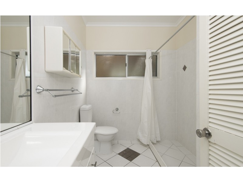 50 Ocean Ave, Slade Point QLD 4740