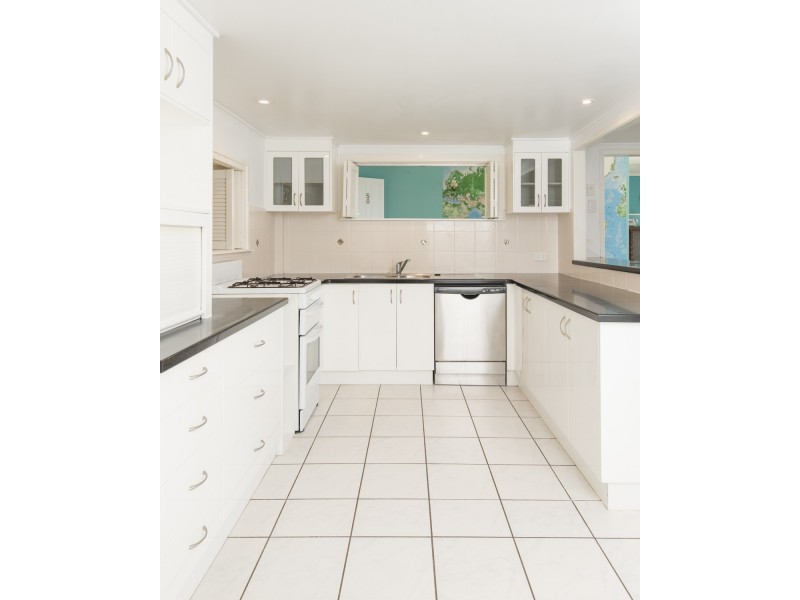 50 Ocean Ave, Slade Point QLD 4740
