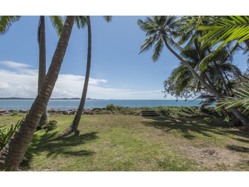 50 Ocean Ave, Slade Point QLD 4740