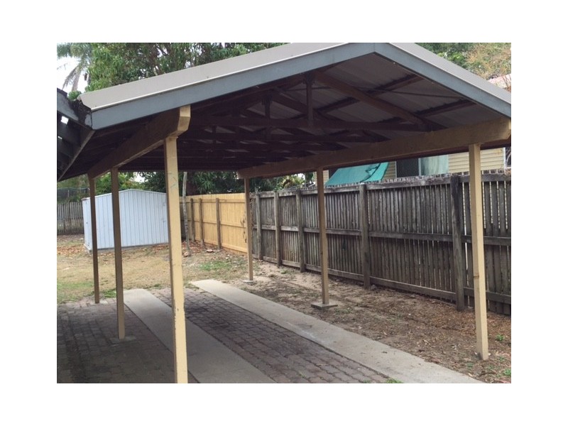 11 Blackwood Street, Slade Point QLD 4740