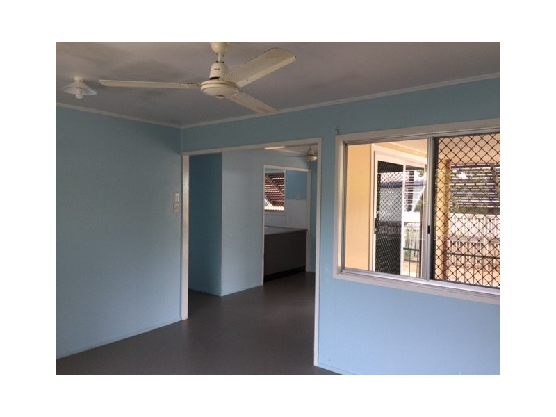 11 Blackwood Street, Slade Point QLD 4740