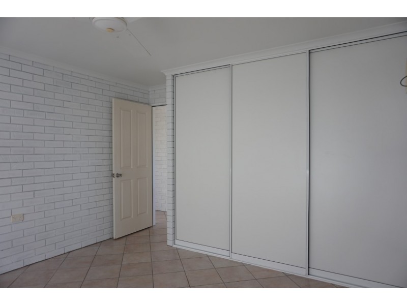 2 Carr Street, North Mackay QLD 4740